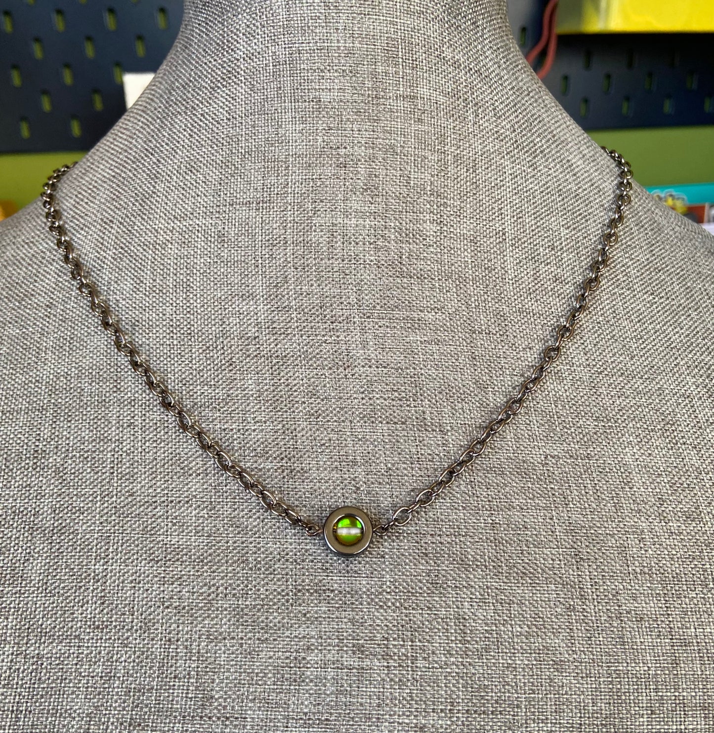 Mini hematite fidget necklace