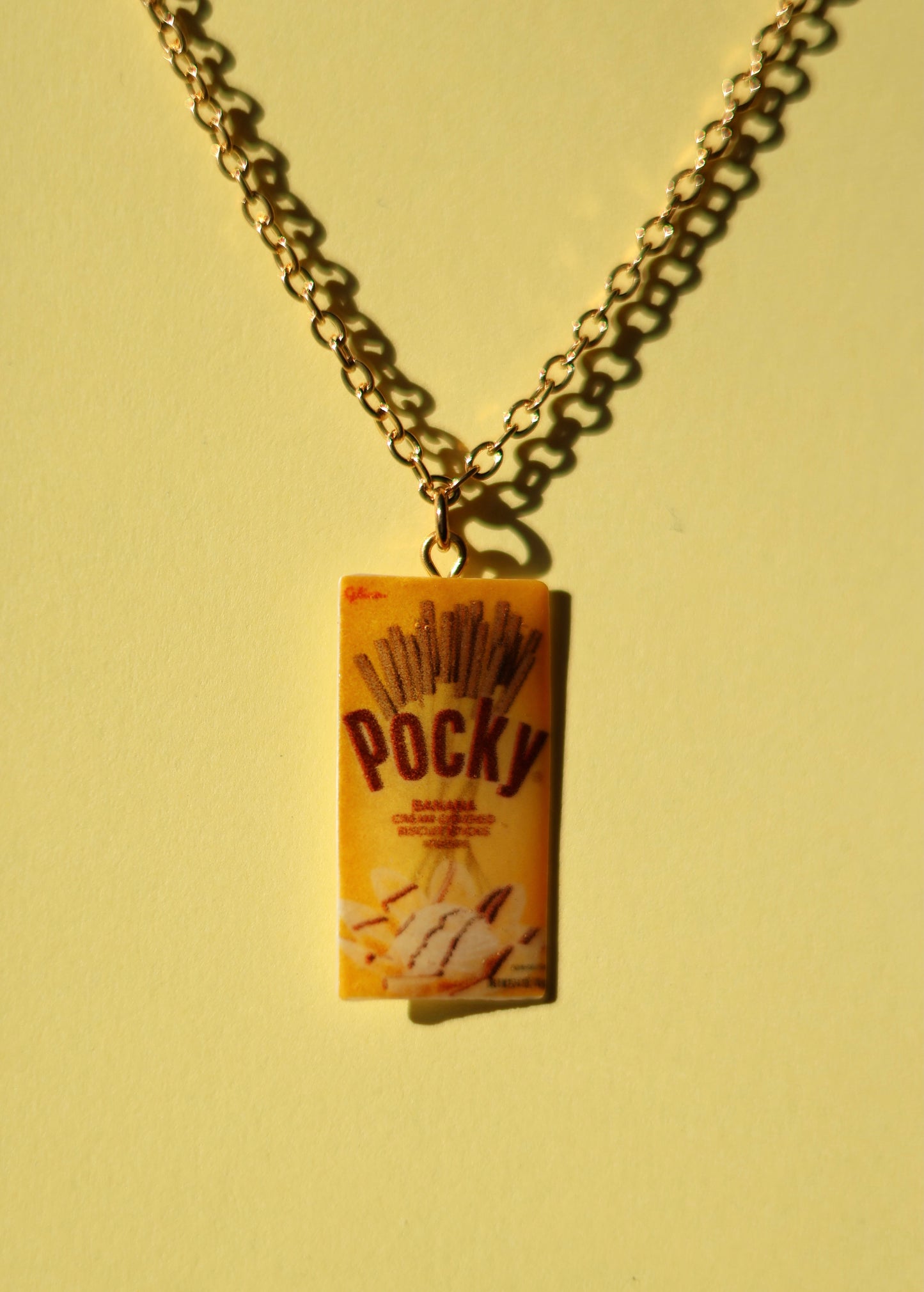 Crunch! No.19 banana Pocky necklace