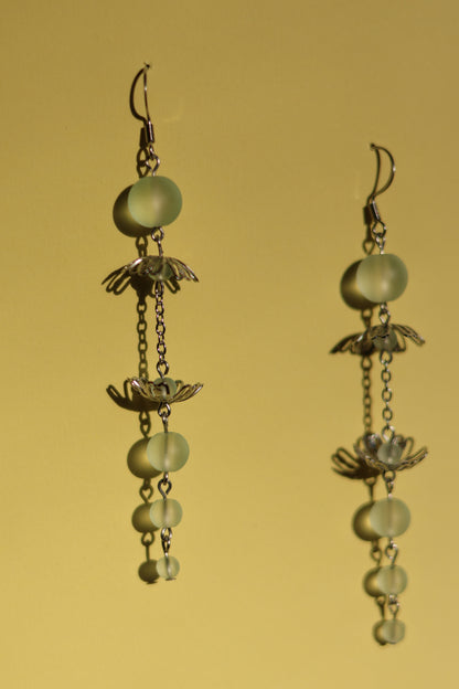 Split frost No.1 frosted glass earring