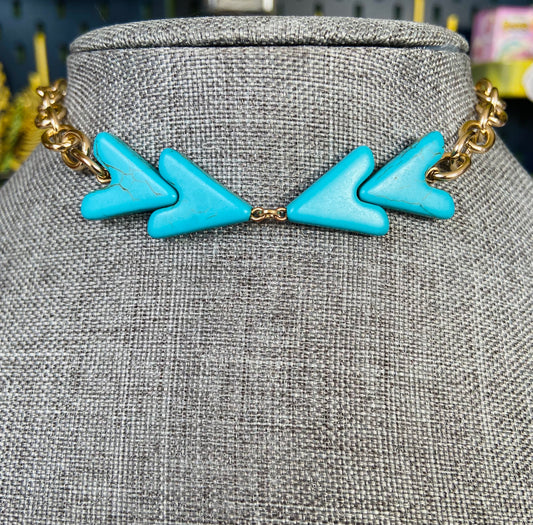 Reconstituted turquoise arrow choker