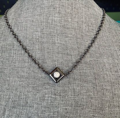 Marble and hematite fidget necklace