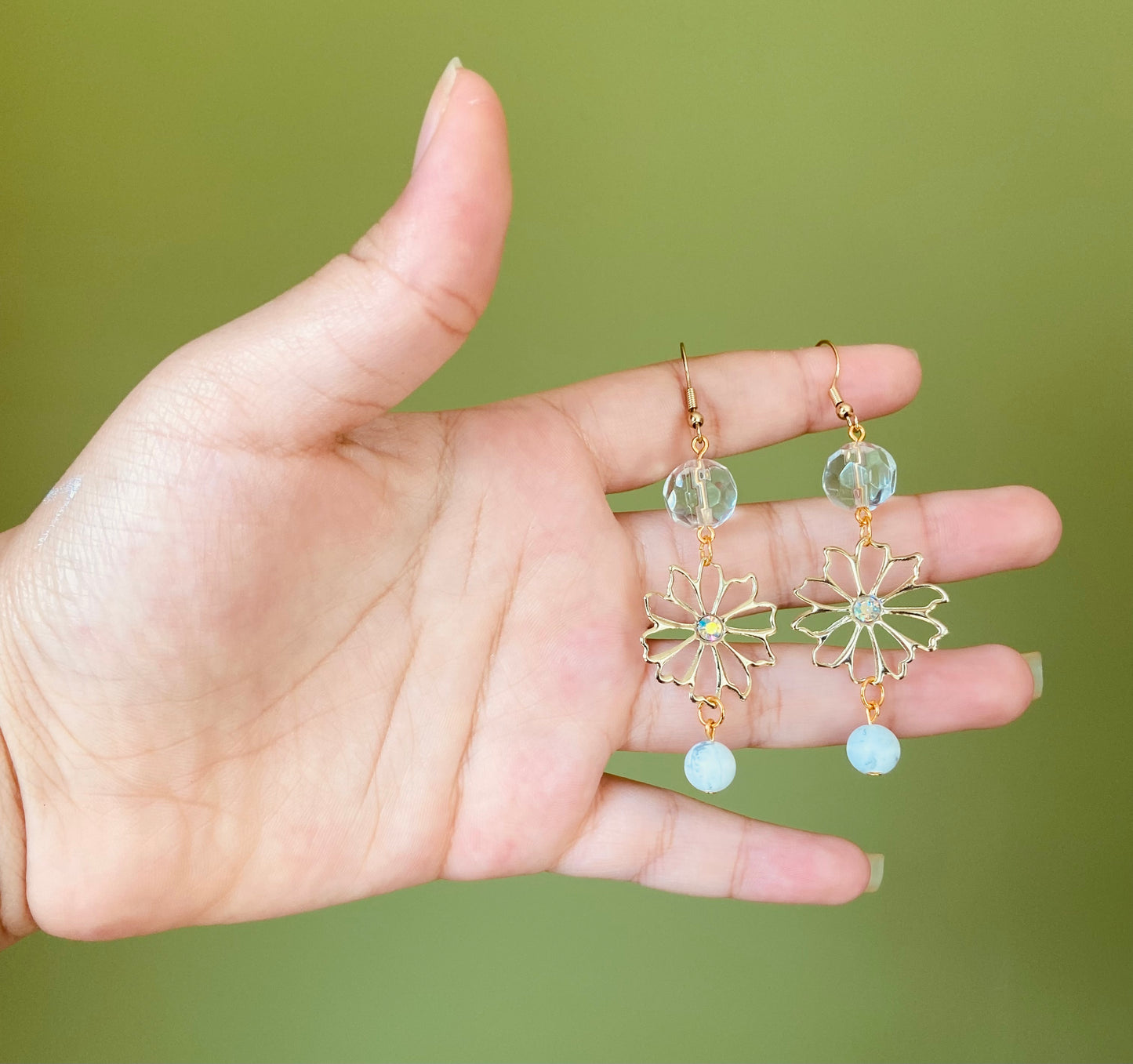 Metal petal Necklace and earring set